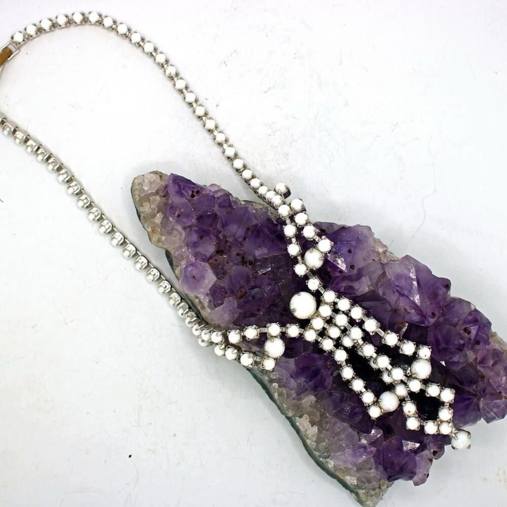 White Milk Glass Cabochon Lavalier Necklace.